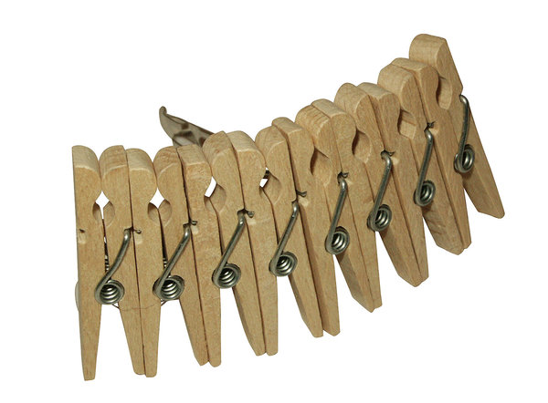 Haarspange aus Holzwäscheklammern
