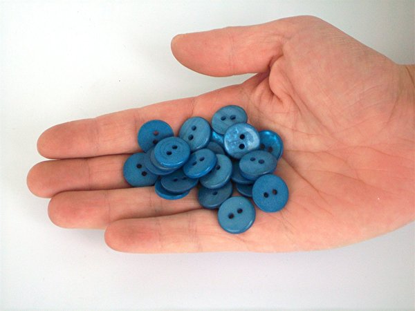 Knöpfe blau 25 Stück - 1,5cm aus Kunststoff